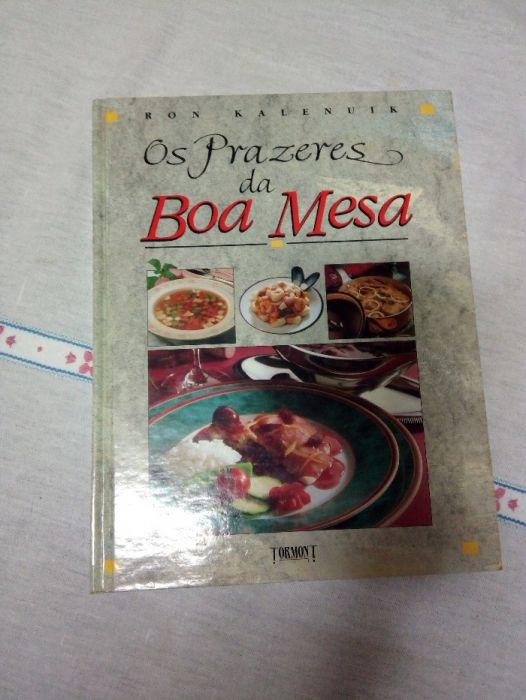 3 Livros de receitas/culinária