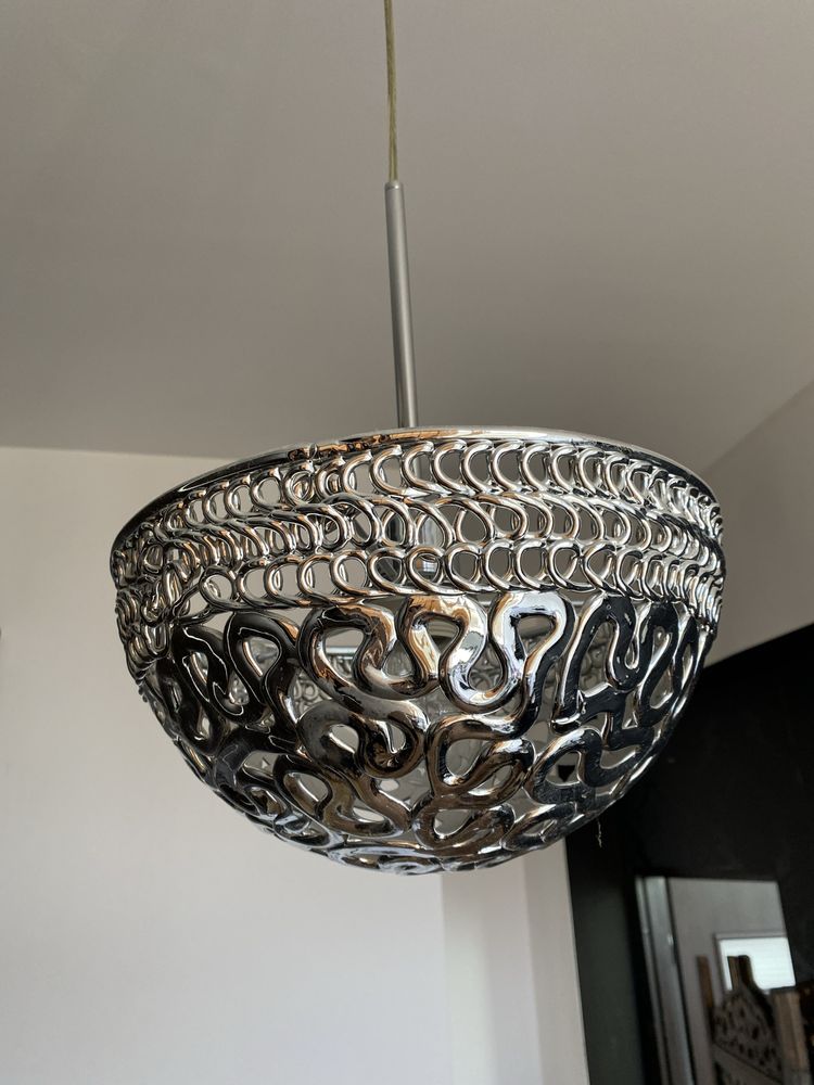Srebrna lampa glamour