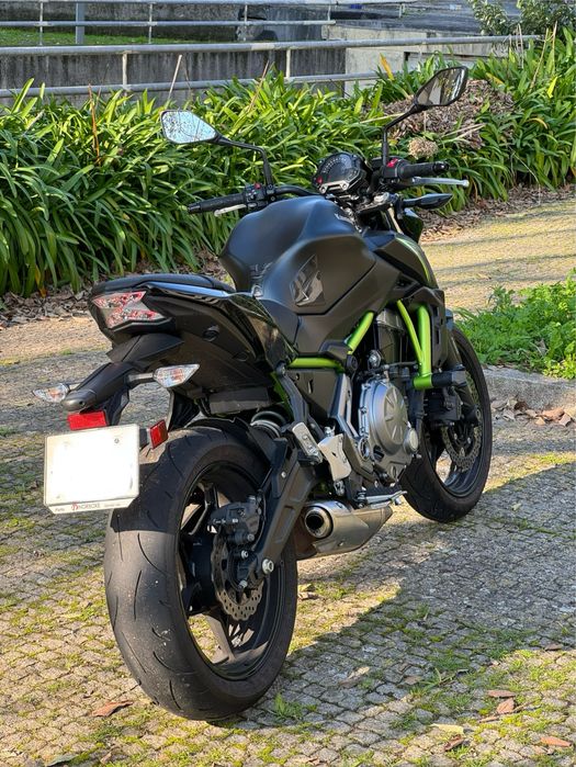Kawasaki Z650, COMO NOVA!