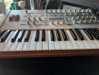 Virus Ti Polar Synthesizer