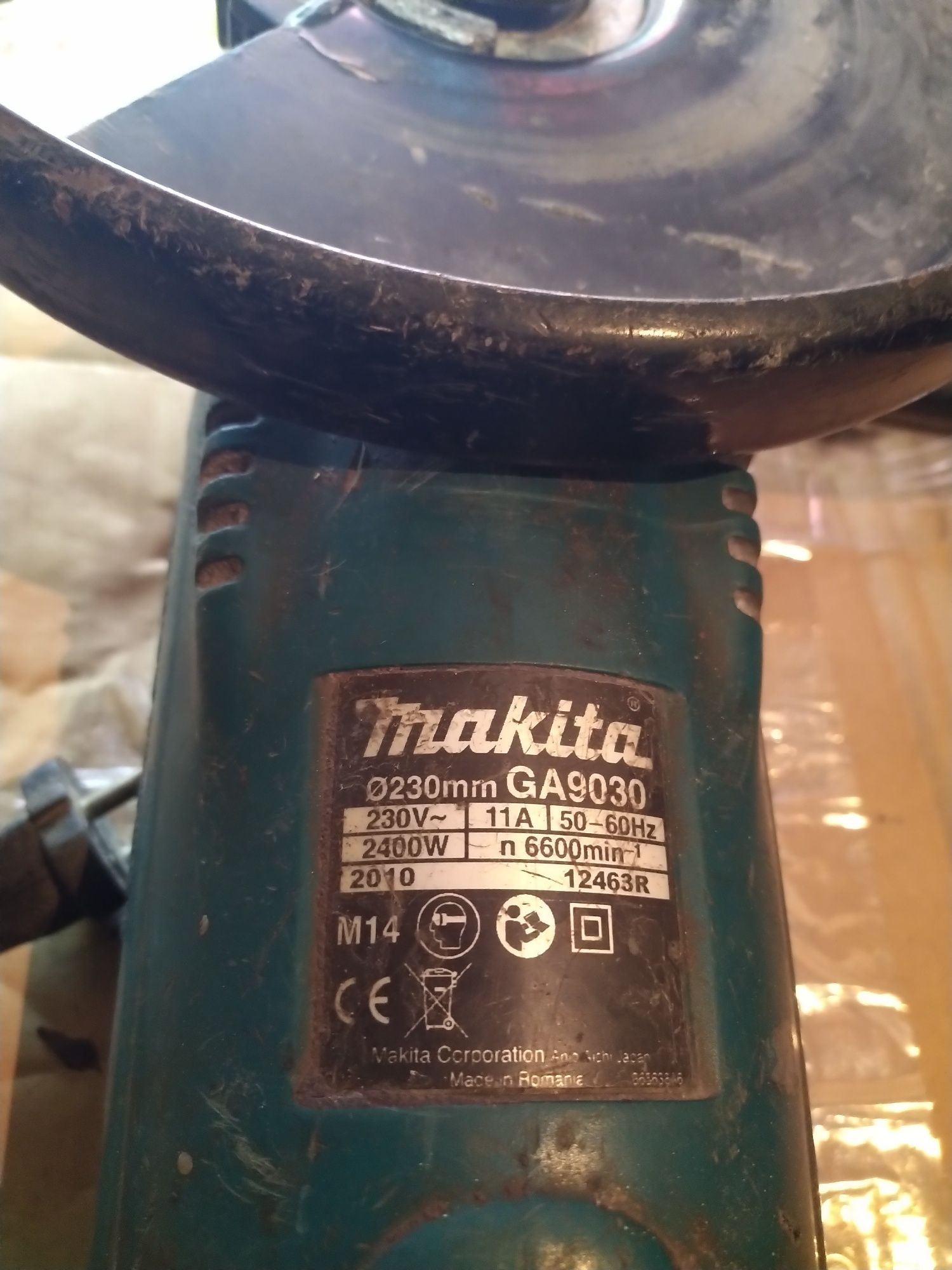 Болгарка Makita Ga 9030  2400 вт.плавний пуск,