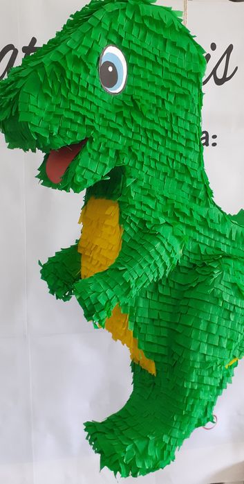 Pinhatas gigantes para bater o puxar.