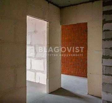 Продам 3 кім квартиру ЖК "Лебединий" Ревуцкого, 40Г метро "Харківська"