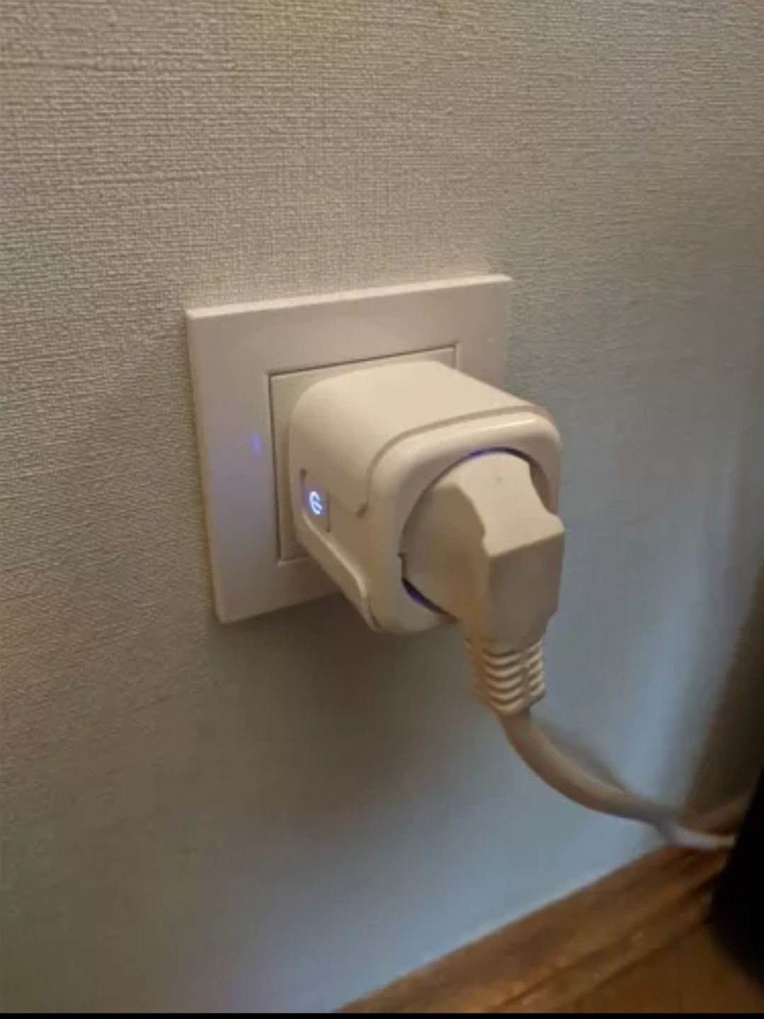 Розумна розетка smart plug з WI FI 20A