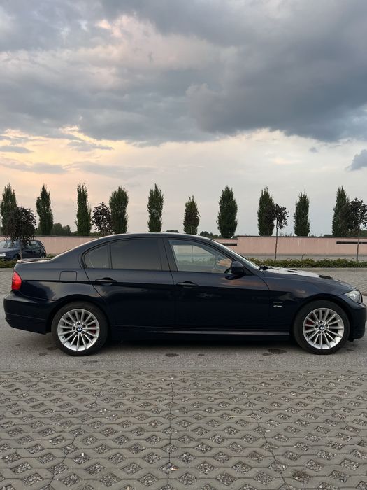BMW E90 325IX 218km polift