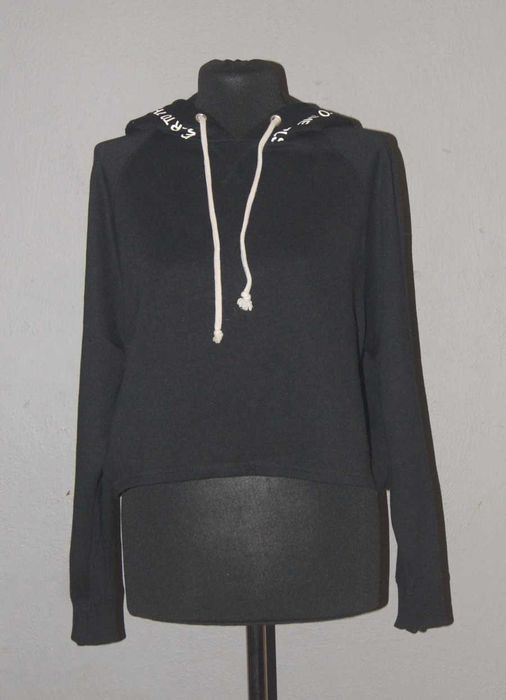 Czarna krótka bluza z kapturem H&M Rozmiar. L/40