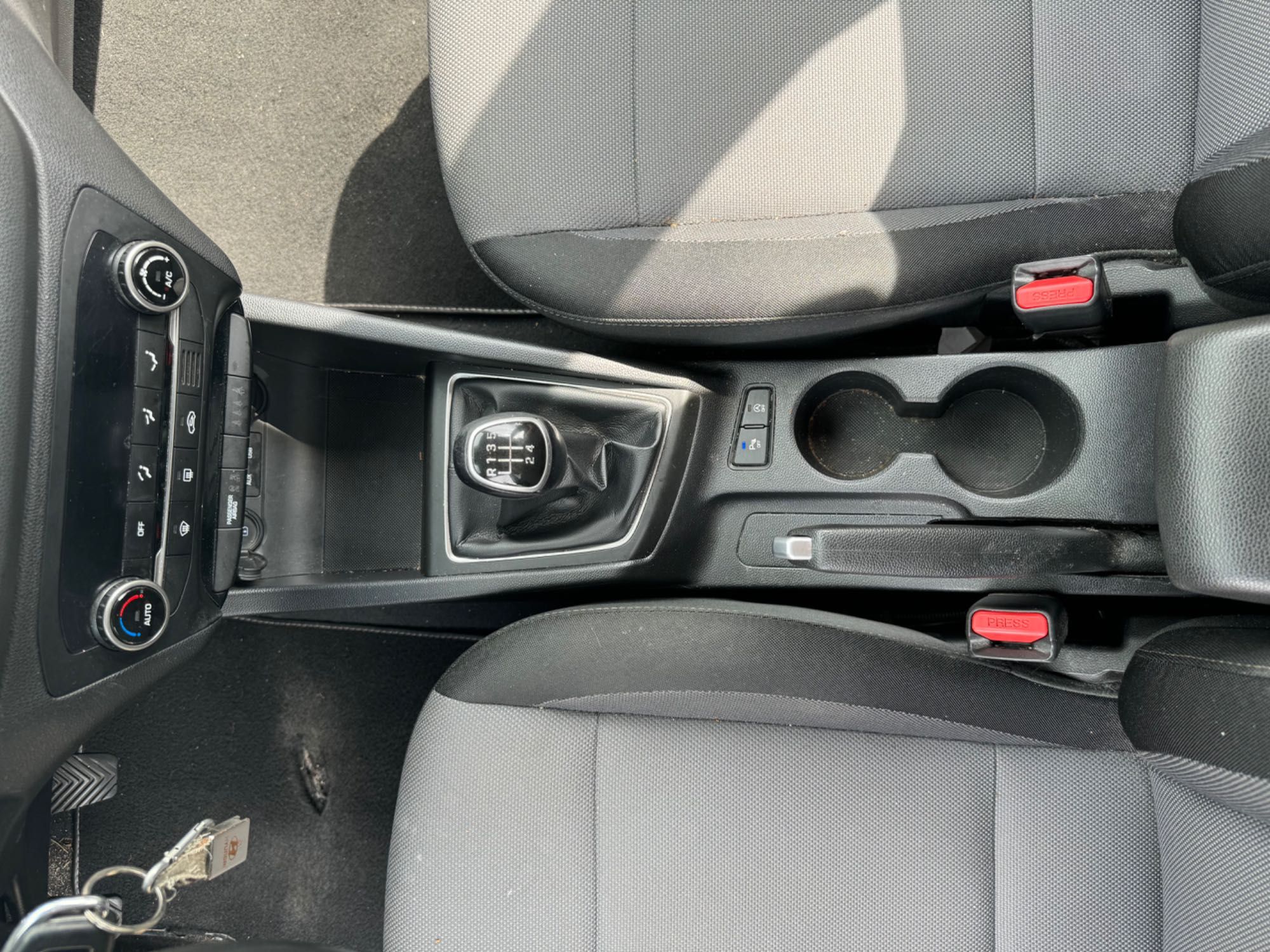 Hyundai I20 2018 em muito bom estado