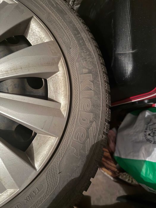 Komplet kół zimowych 185/65 R15