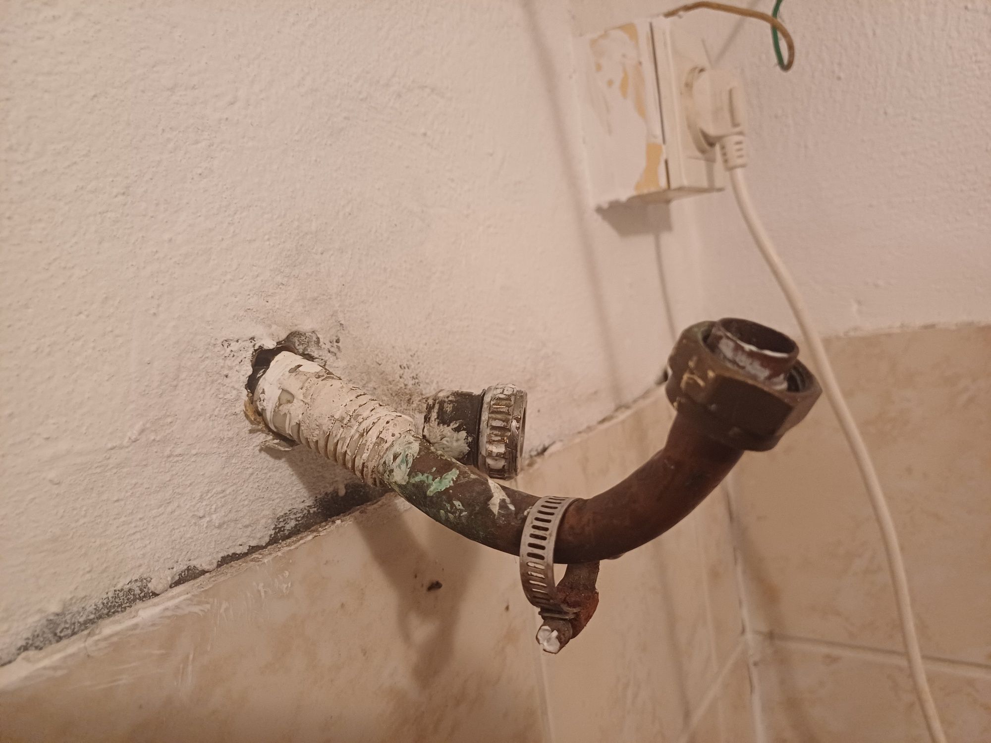 Instalação e manutenção de termoacumulador