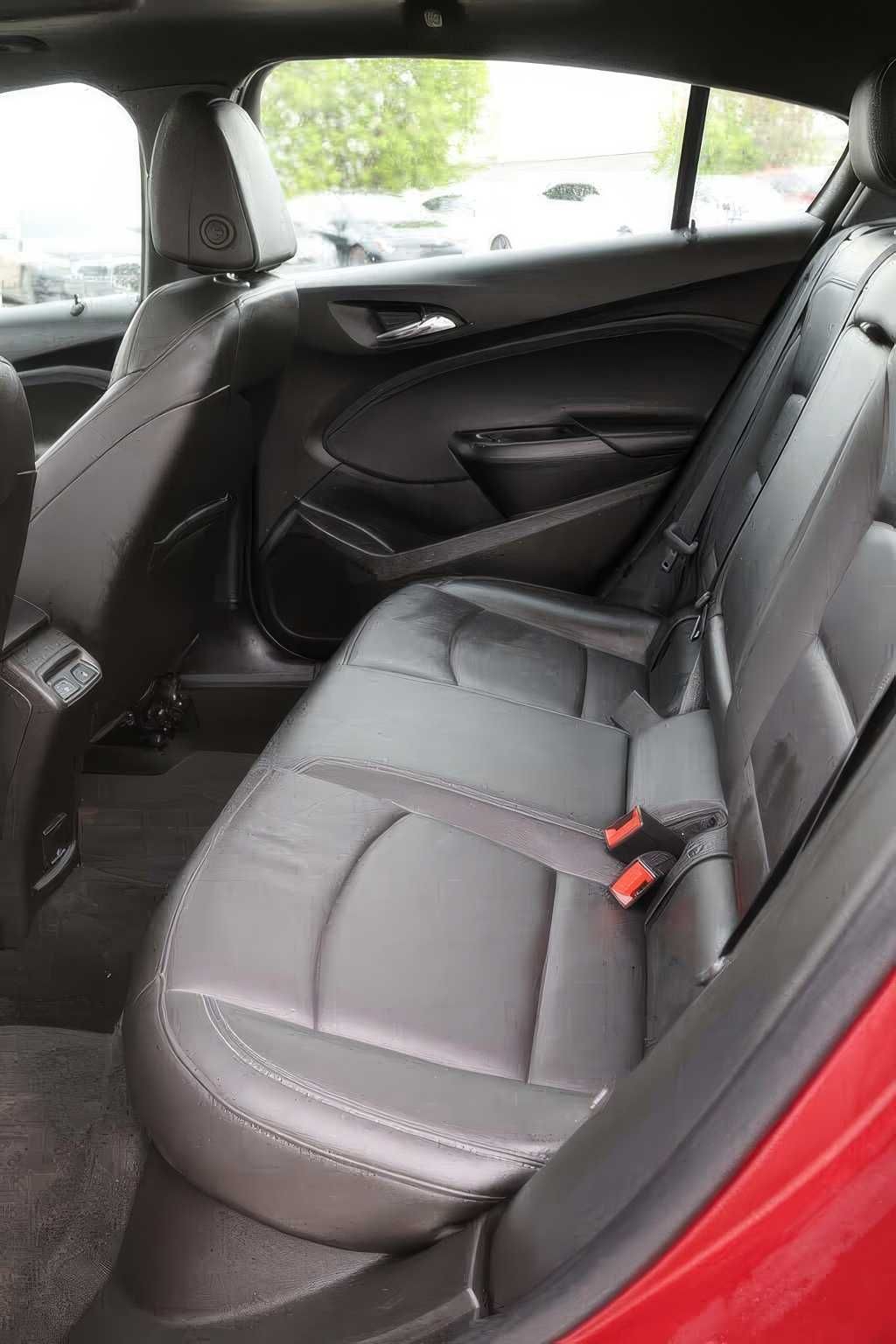 2018 Chevrolet Cruze LT Auto