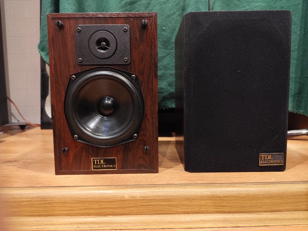 Kolumny Tdl Electronics Near Field Monitor Stan Bdb
