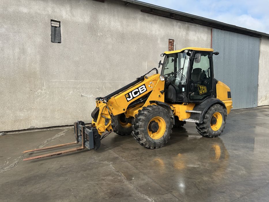 JCB TM220 ładwowarka przegubowa teleskopowa, jak TM180