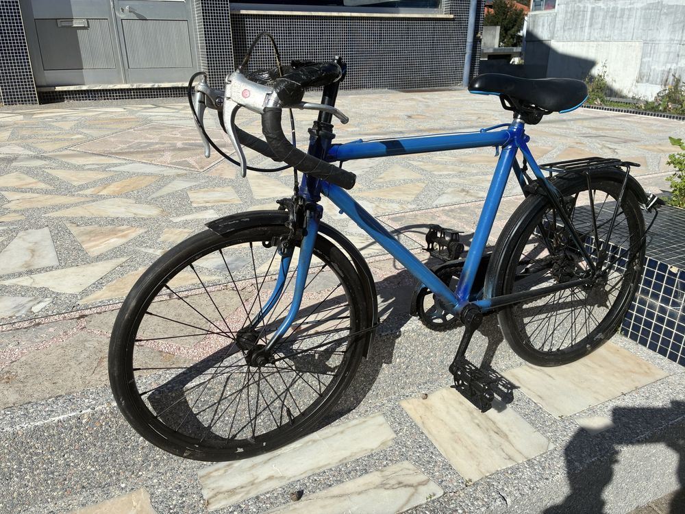 Bicicleta antiga mini