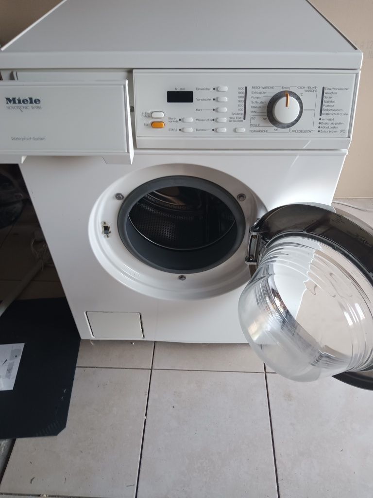 Pralka MIELE Novotronic W 986