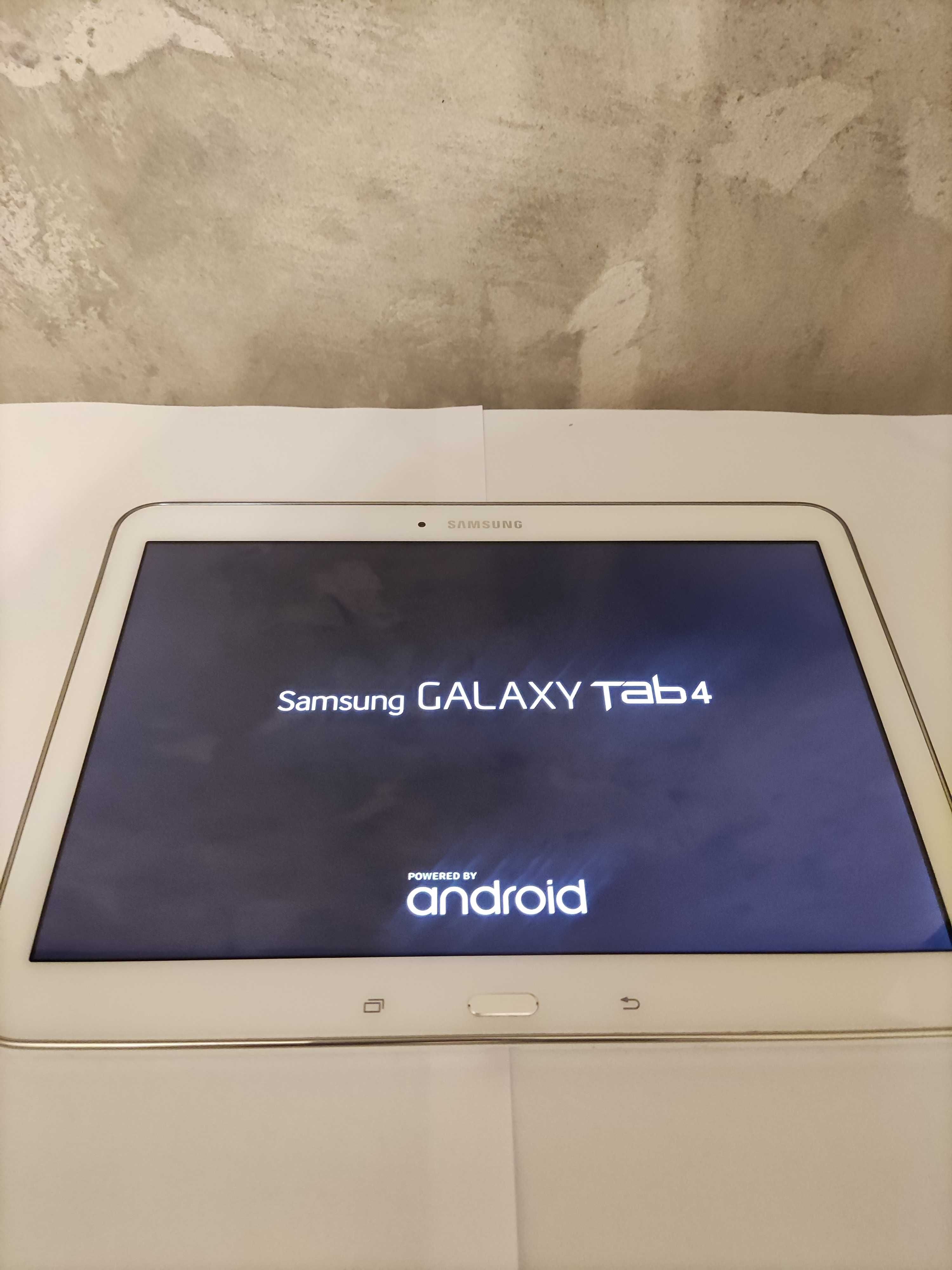 Tablet Samsung Galaxy Tab 4 10.1 (T535) 10,1" LTE  1.5/16 GB Biały
