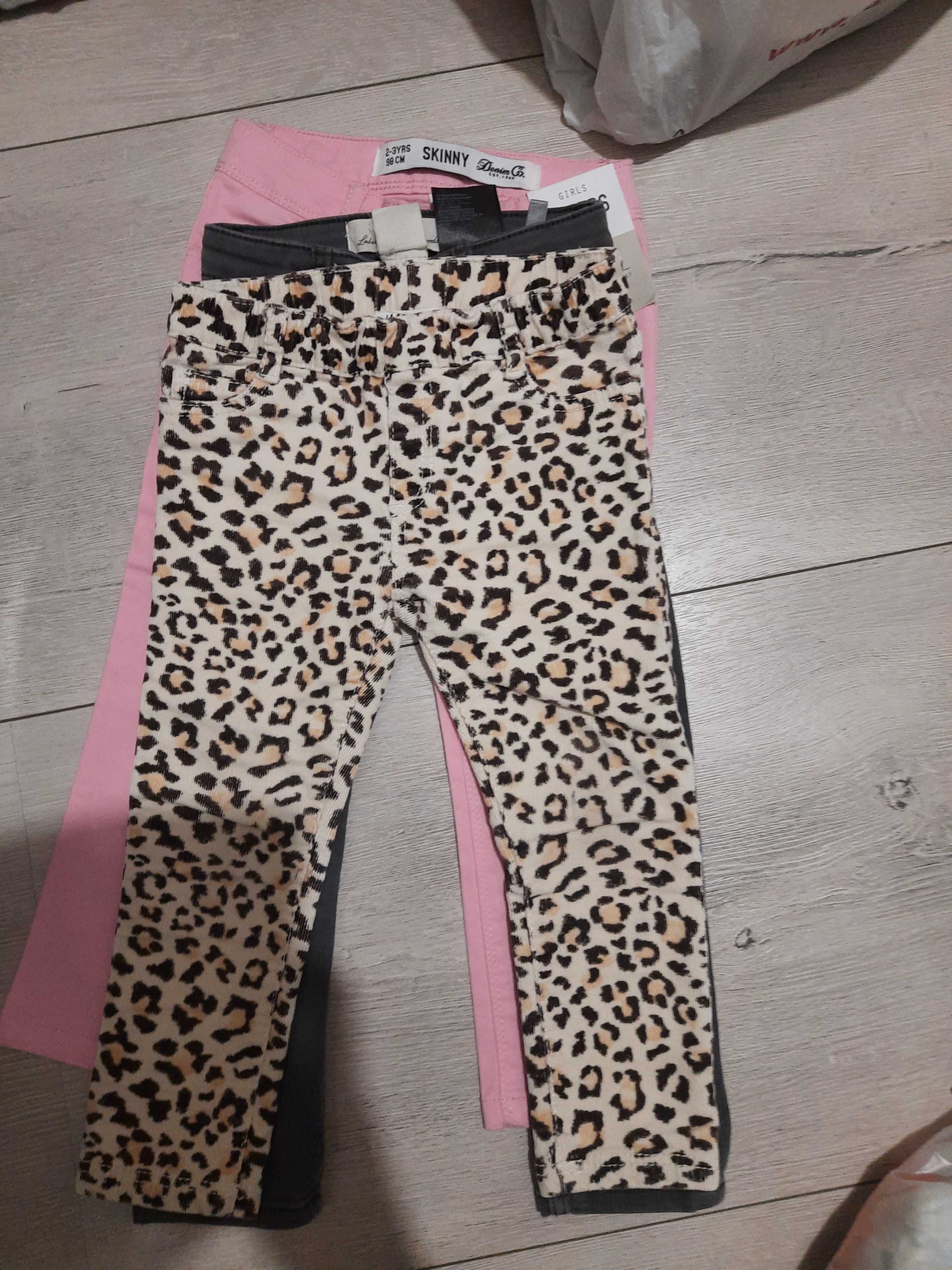 Spodnie  dla dziewczynki HM 92