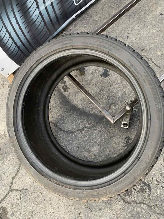 Шини 255/35 R18 пара Bridgestone зима 2023р 7,5мм