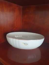 Taça oval de porcelana
