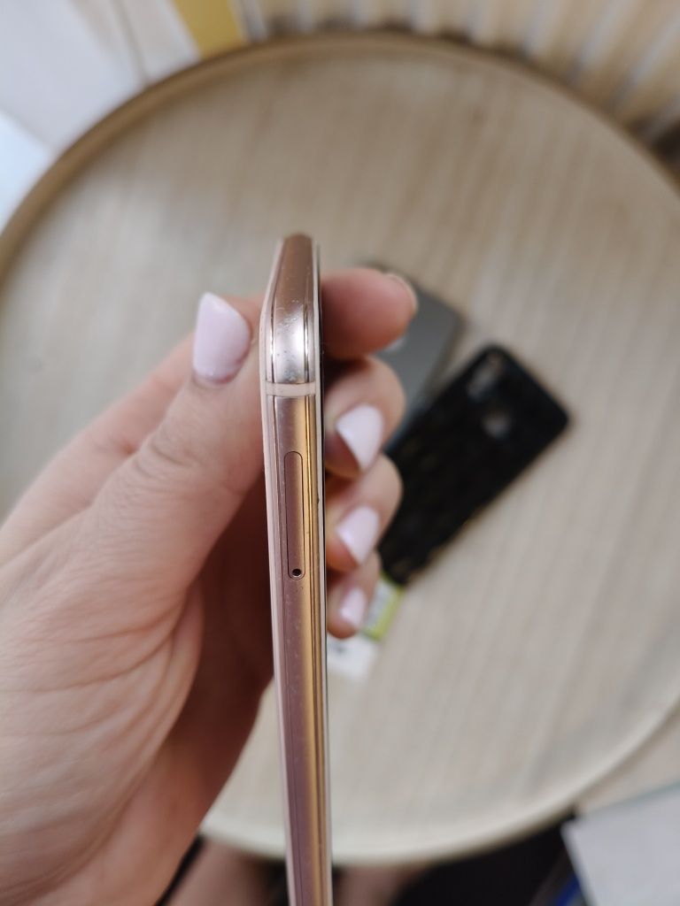 Huawei p20 lite różowy