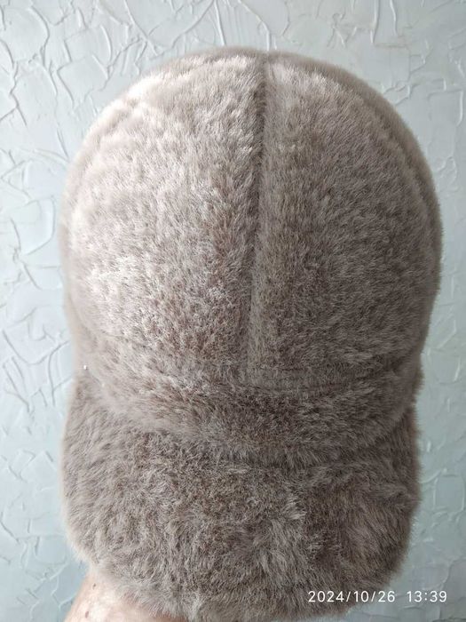 Плюшевая шапка женская осень-зима размер 56-59 регулируется