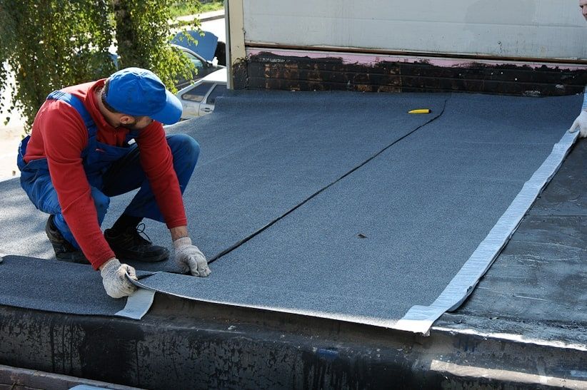 Ремонт покрівель