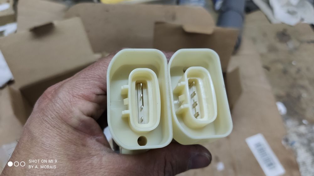 Motores de fecho central Toyota Yaris