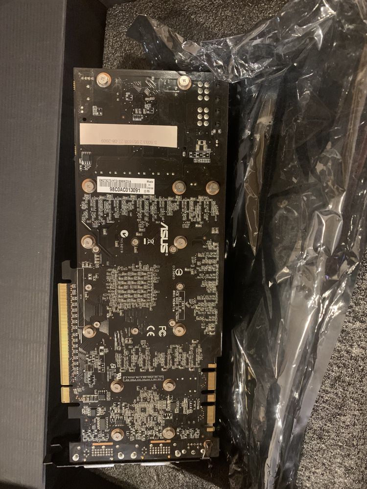 Asus GeForce GTX 275 896MB DDR3 dual DVI