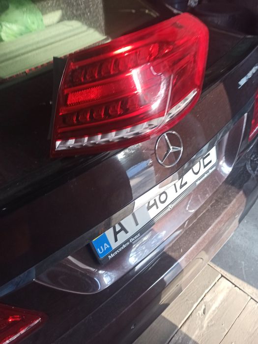 Задний Рейстлин новый фонарь на Мерседес Е212 левый правый