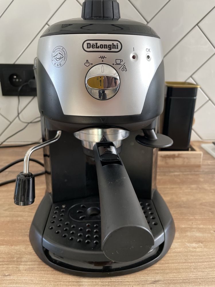 Ekspres do kawy DeLonghi