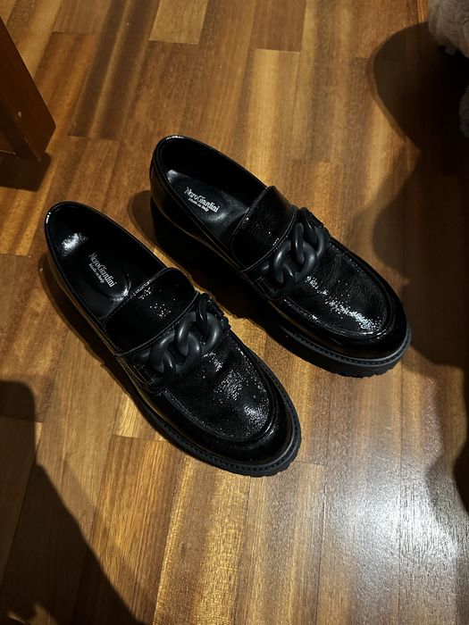 Sapatos em pele nero Giardini