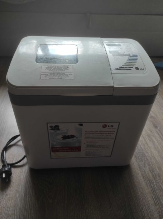 Хлібопіч LG в гарному робочому стані