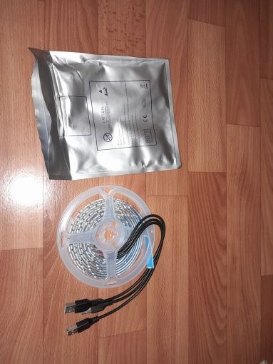 Світлодіодна стрічка (2 м) 5В USB