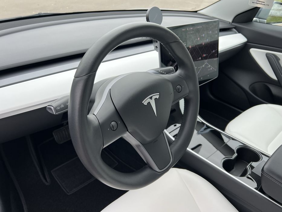 Tesla Model 3 Longe Range Dual Motor