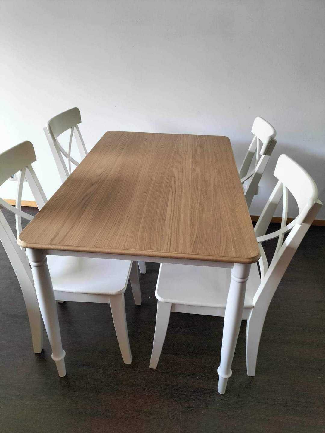IKEA,mesa e cadeiras de cozinha