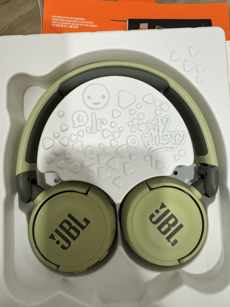 Jbl Phones bluetooth