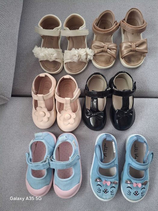 Buciki dla dziewczynki w rozmiarze 23