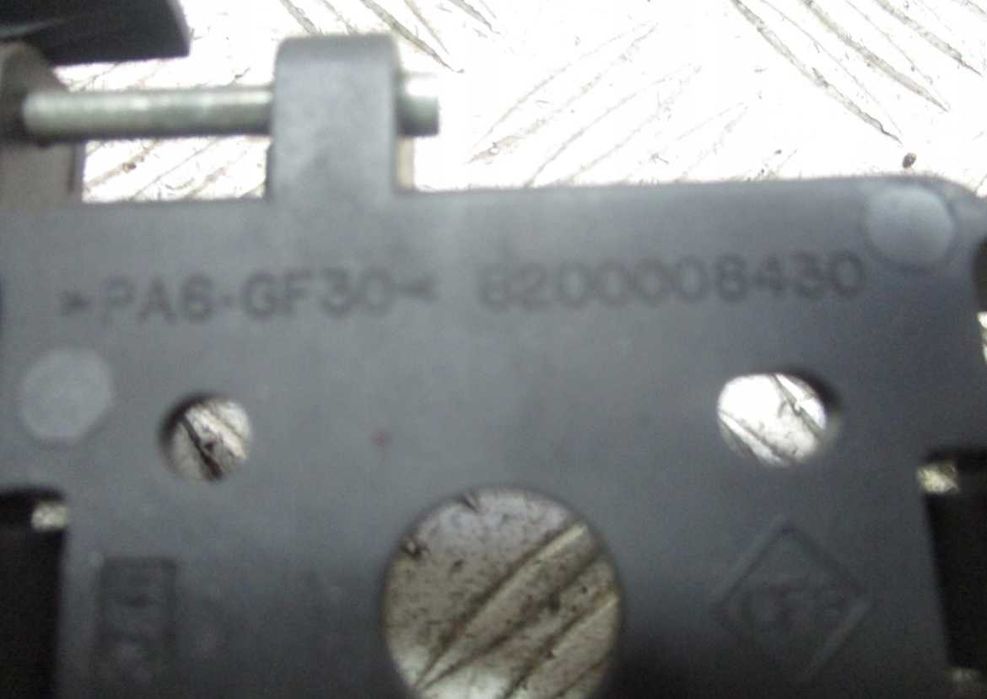 Ручка дверна зовнішня ліва передня бу Renault Espace 4 8200008430