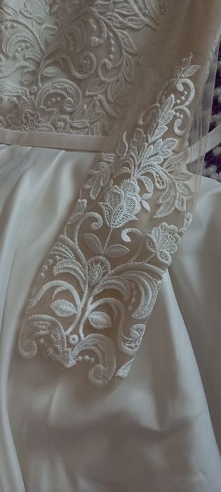 Весільна сукня нова 48-50 розмір