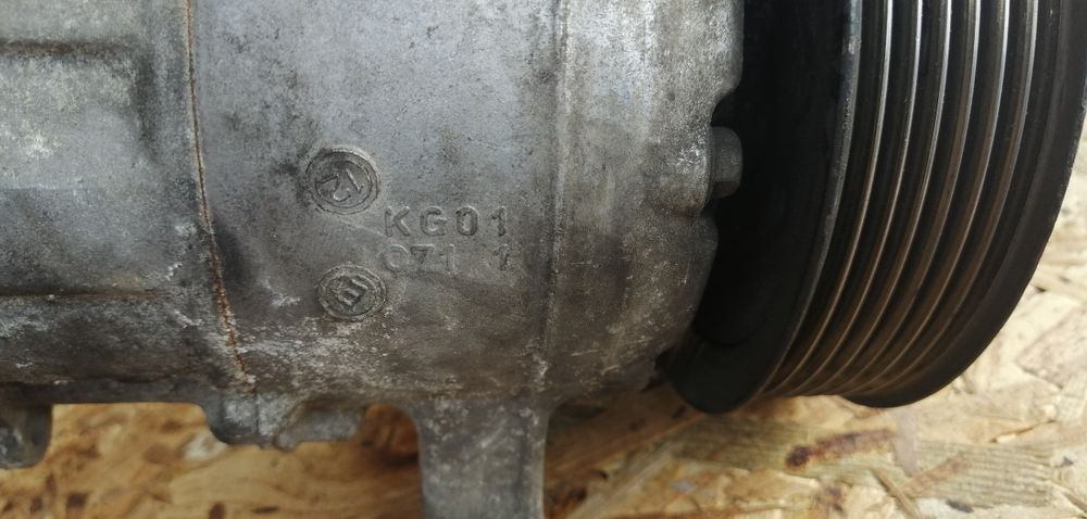 Продам компрессор кондиционера 92600BR00A NISSAN RENAULT