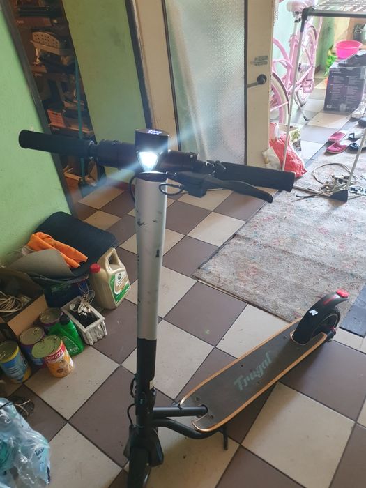 Hulajnoga Elektryczna Frugal Impulse