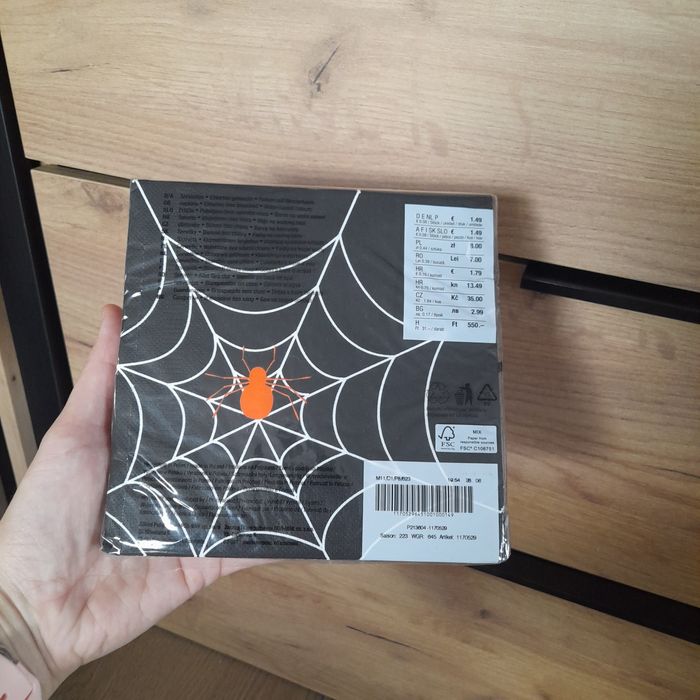 Nowe gadżety,  akcesoria na Halloween (cena za całość)