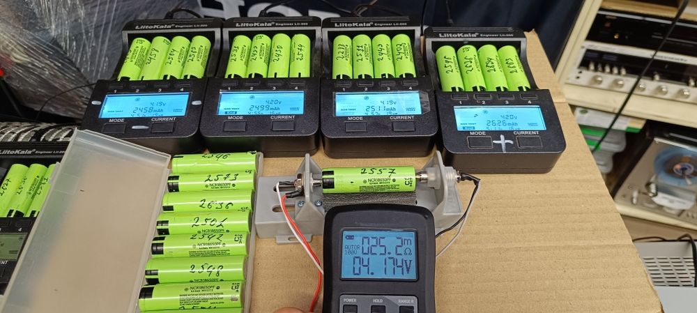 Акумулятор Panasonic NCR 18650PF 2500 mAh, 3,7В, 10А