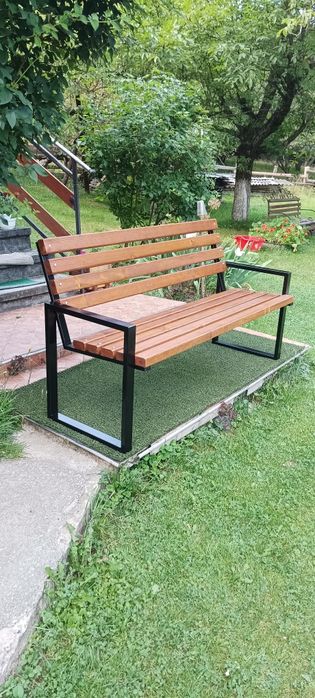Лавка садова кована. Лавочка лофт. Скамейка