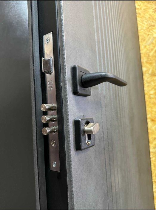 Продаж вхідних дверей.монтаж.замір. наявність на складі. Знижки.