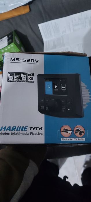 Radio multimedia para barco