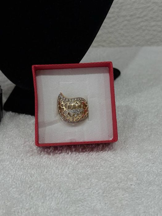 Złoty pierścionek 585, 7.52 g, rozmiar 6, ażurowy zdobiony