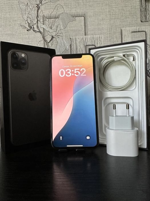 Iphone 11 pro max 256 gb айфон в идеальном состояние