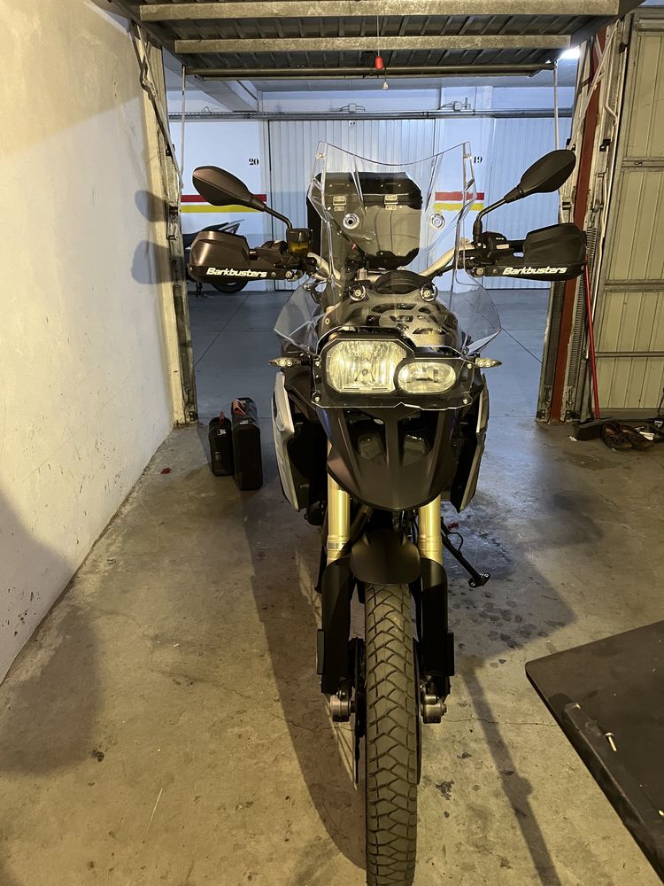 BMW f 800 GS aceito troca por tenere 700