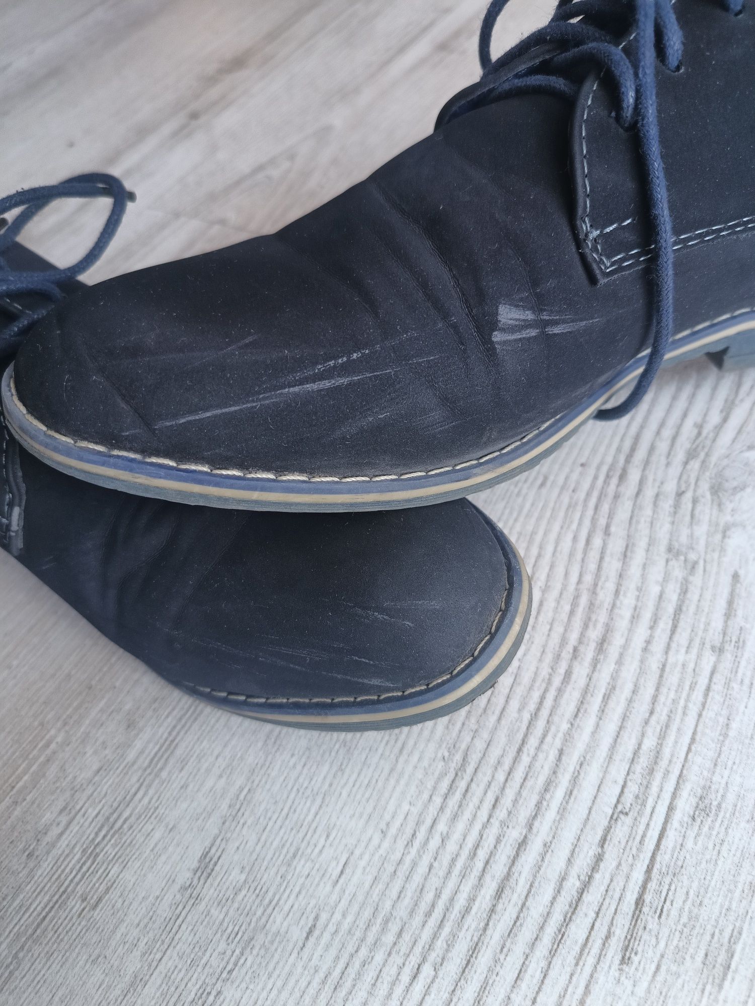 Buty eleganckie granatowe