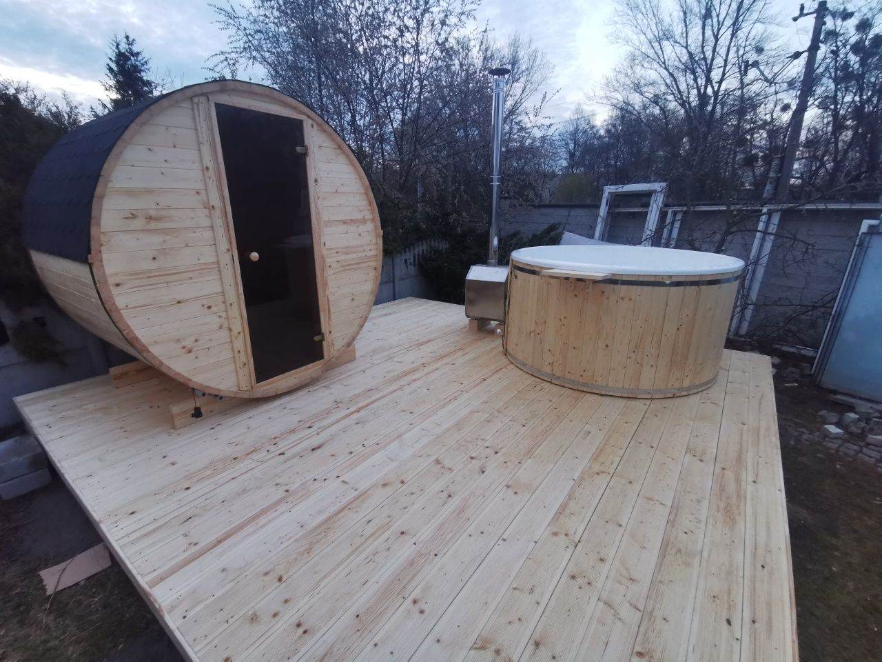 Zestaw Sauna ogrodowa +Jacuzzi Ogrodowe +taras hit!!